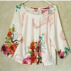 Floral watercolor blouse white size XL